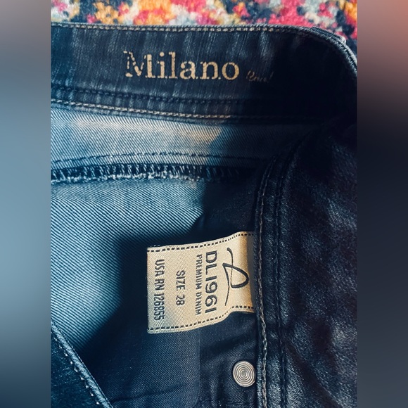 Y2K DL1961 JEANS 28 PREMIUM DENIM MILANO BOOT 4 WAY STRETCH 360 COMFORT EUC $219 - Picture 5 of 8